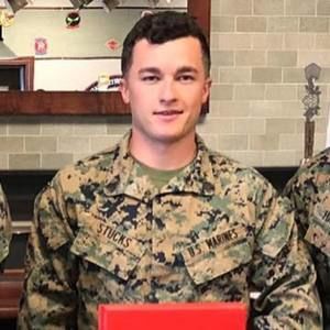 Meet your Posher, Kurry